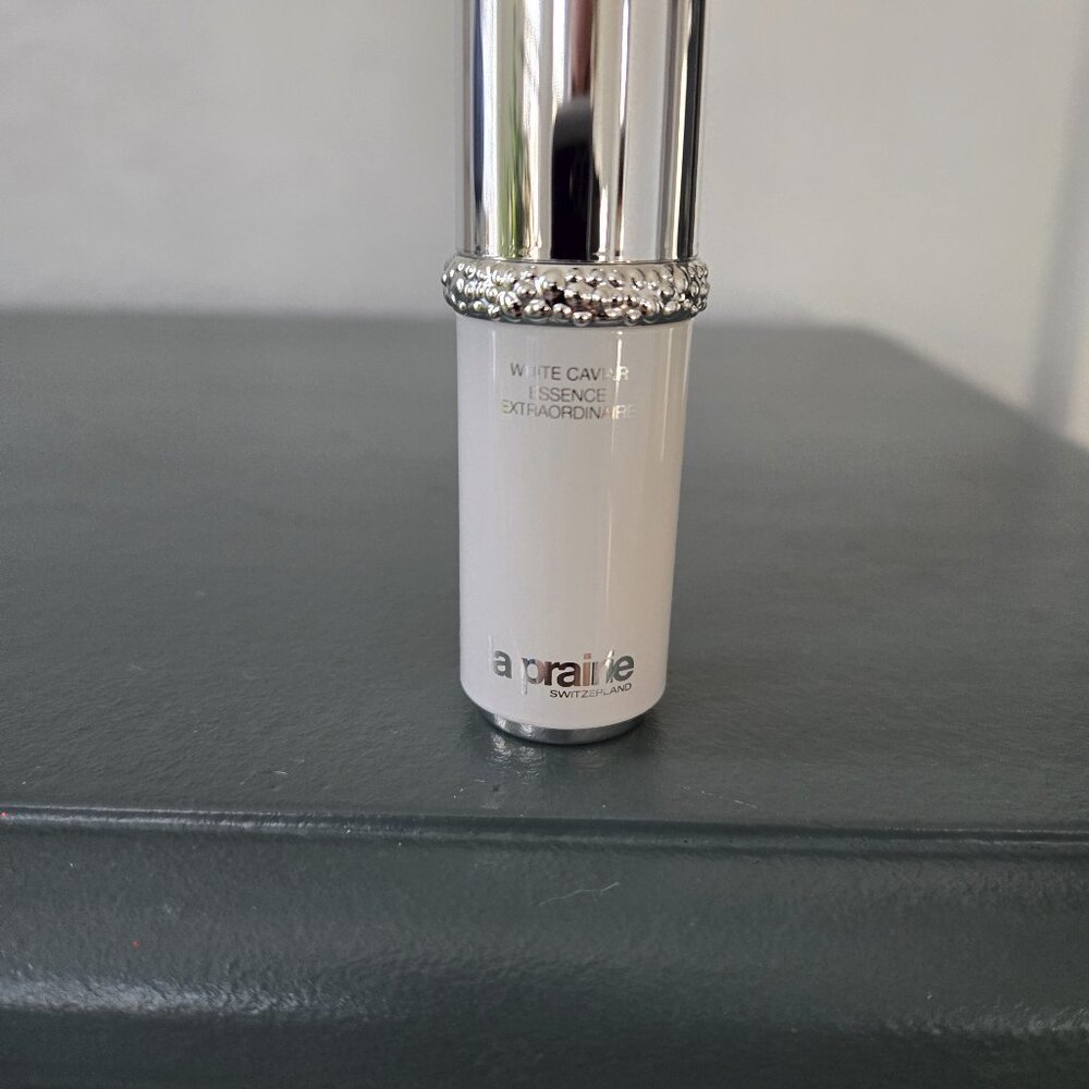 La Prairie WHITE CAVIAR ESSENCE EXTRAORDINAIRE